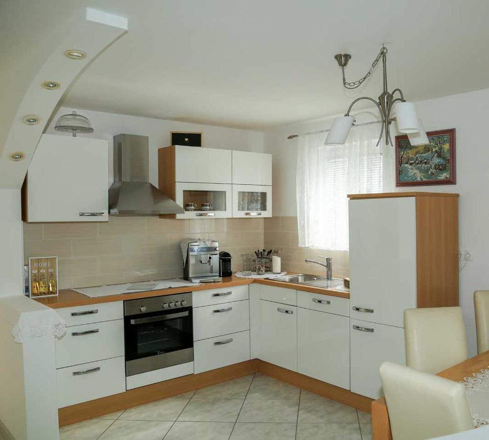 Adrian-Apartments-51511-Malinska-Otok-Krk Primorska 21 Luaran gambar