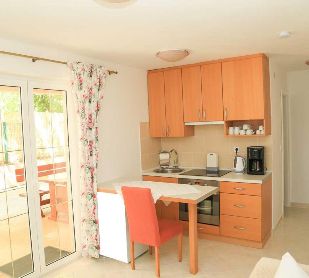 Adrian-Apartments-51511-Malinska-Otok-Krk Primorska 21 Luaran gambar